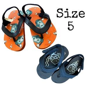 2 Pair of Baby Boys Size 5 Flip Flop Sandals